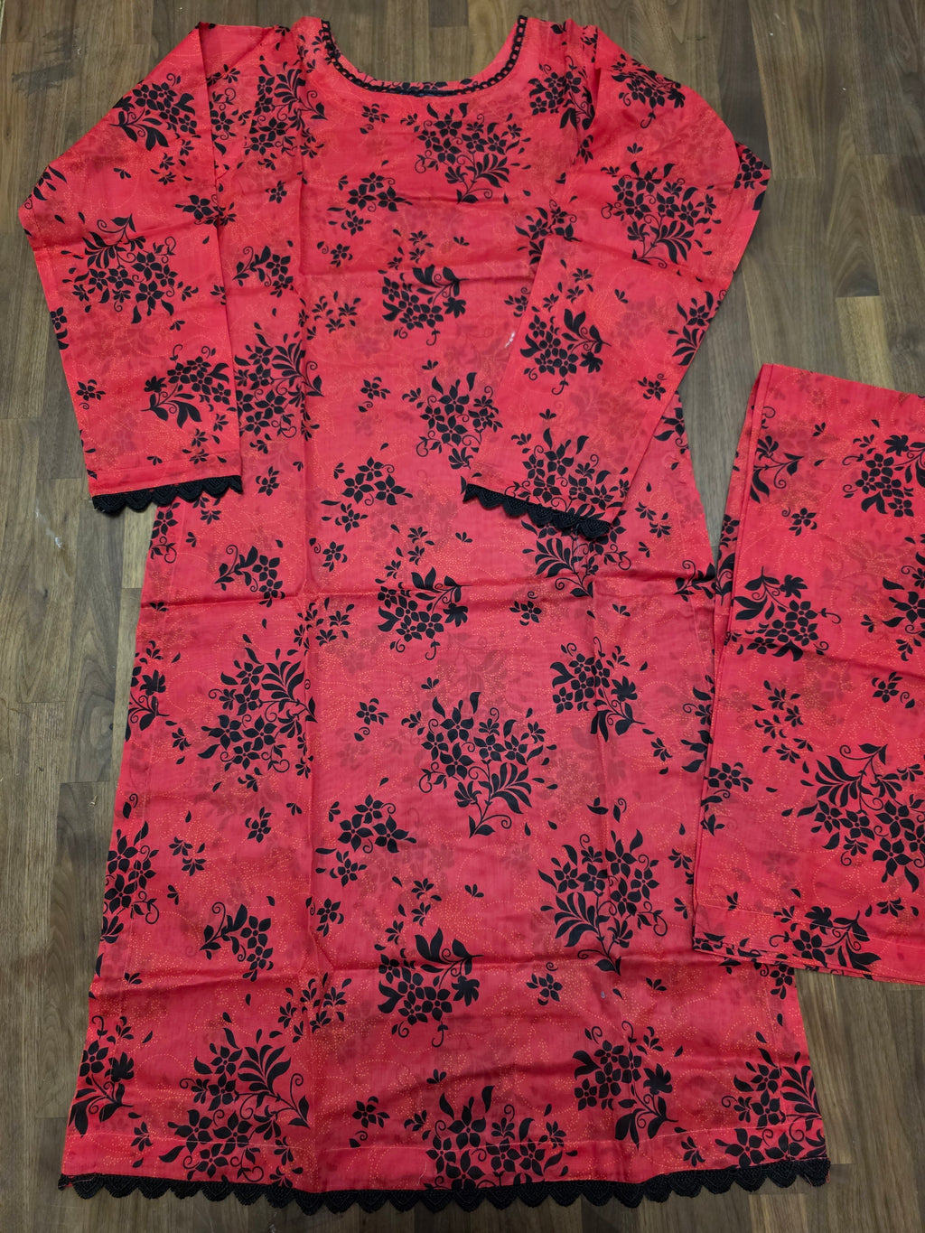 2 Piece Lawn Suit- Hot Pink/ Black Floral Print