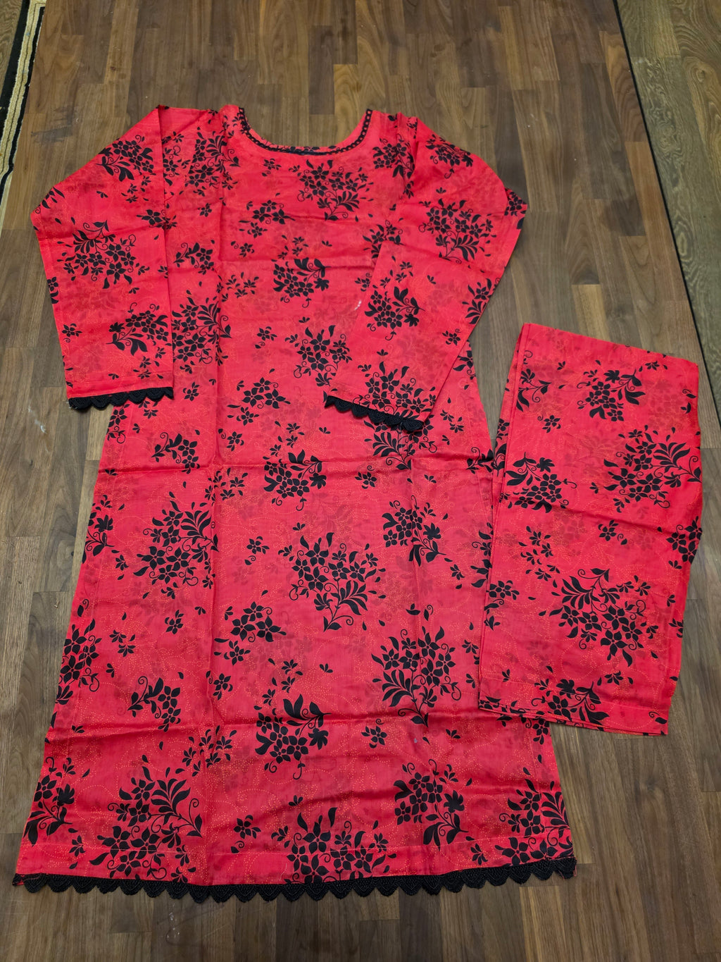 2 Piece Lawn Suit- Hot Pink/ Black Floral Print