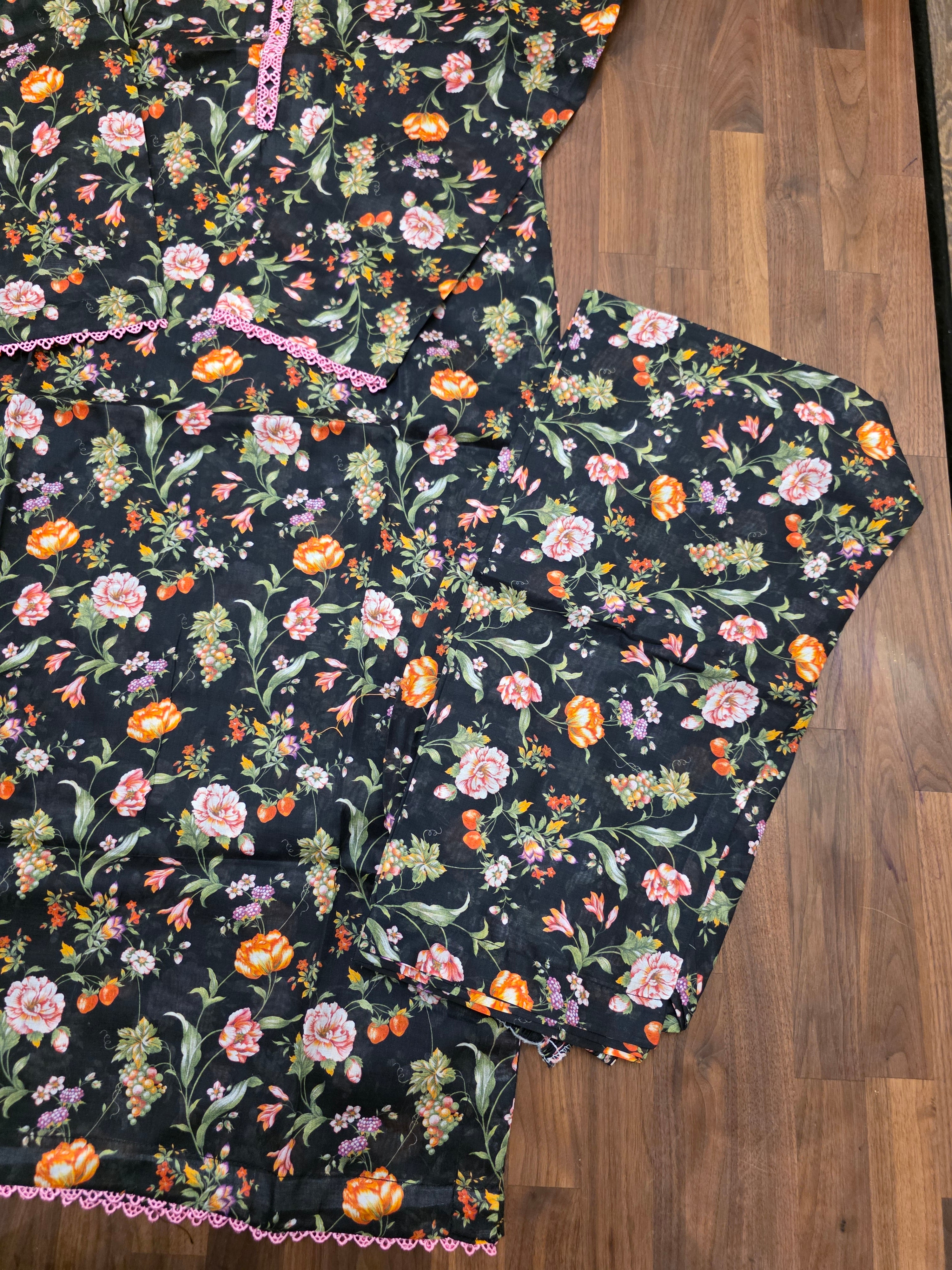2 Piece Lawn Suit- Black\ Light Pink Flowers