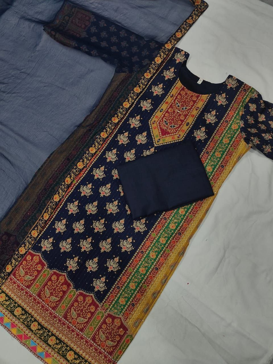 Blue Maslin Sequence and Mirror Suit